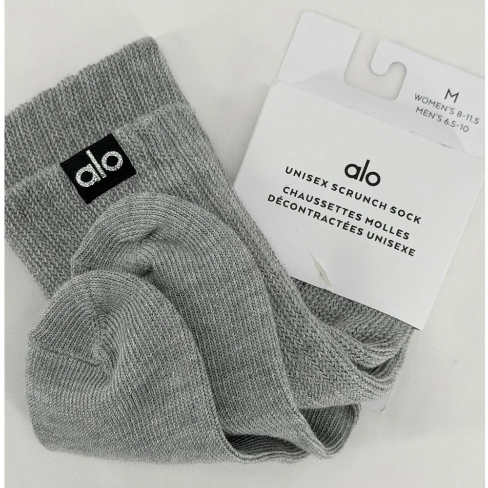 Alo Yoga Unisex Scrunch Sock Athletic Heather Grey Ribbed Slouchy Socks Size M